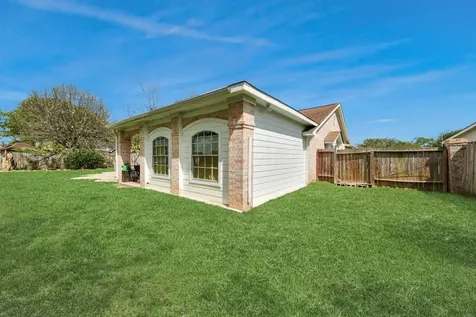 1359 Littleport Lane Channelview TX 77530