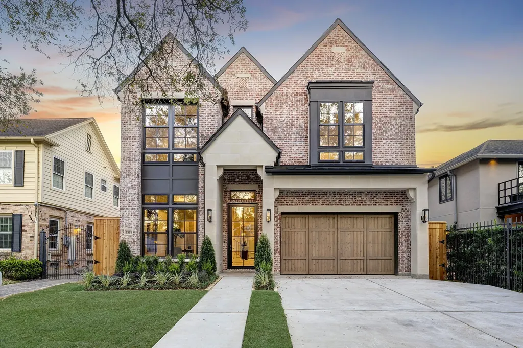 4819 Mandell Street Houston TX 77006