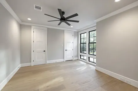 4819 Mandell Street Houston TX 77006