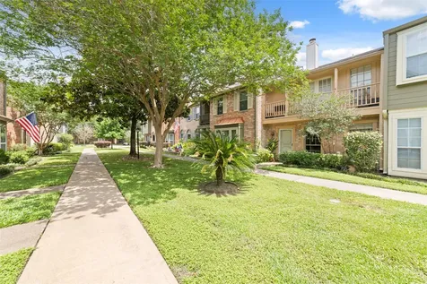5800 Lumberdale Road 55 Houston TX 77092