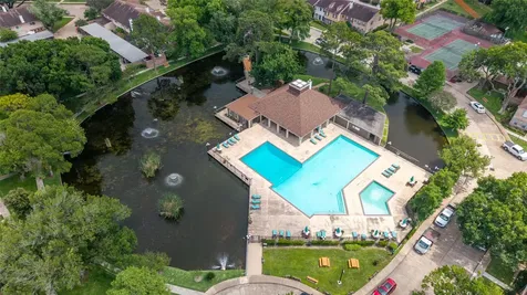 5800 Lumberdale Road 55 Houston TX 77092