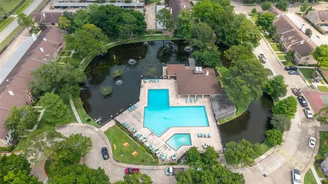 5800 Lumberdale Road 55 Houston TX 77092