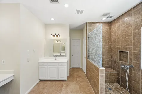 215 Crabapple Drive Baytown TX 77520