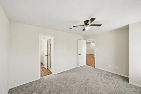 215 Crabapple Drive Baytown TX 77520