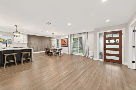 6227 Yarwell Drive Houston TX 77096