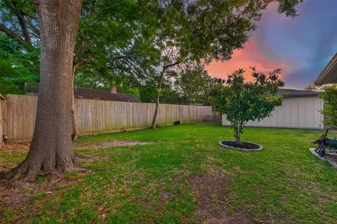6227 Yarwell Drive Houston TX 77096