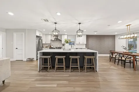 6227 Yarwell Drive Houston TX 77096