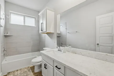 2725 Arbor Edge Crossing Texas City TX 77568