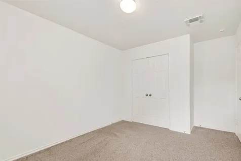 10 Druids Glen Place The Woodlands TX 77382