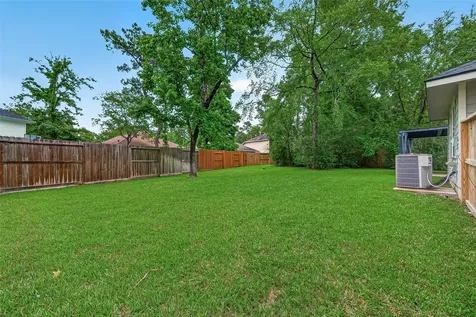 10 Druids Glen Place The Woodlands TX 77382