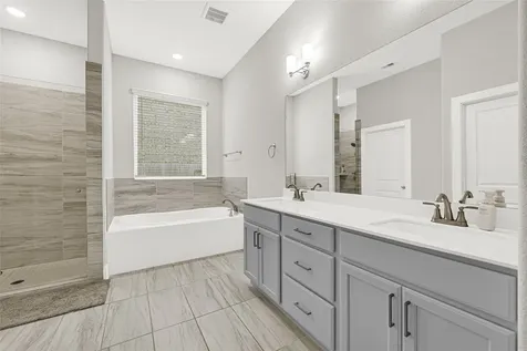9711 Heavy Anchor Lane Humble TX 77396
