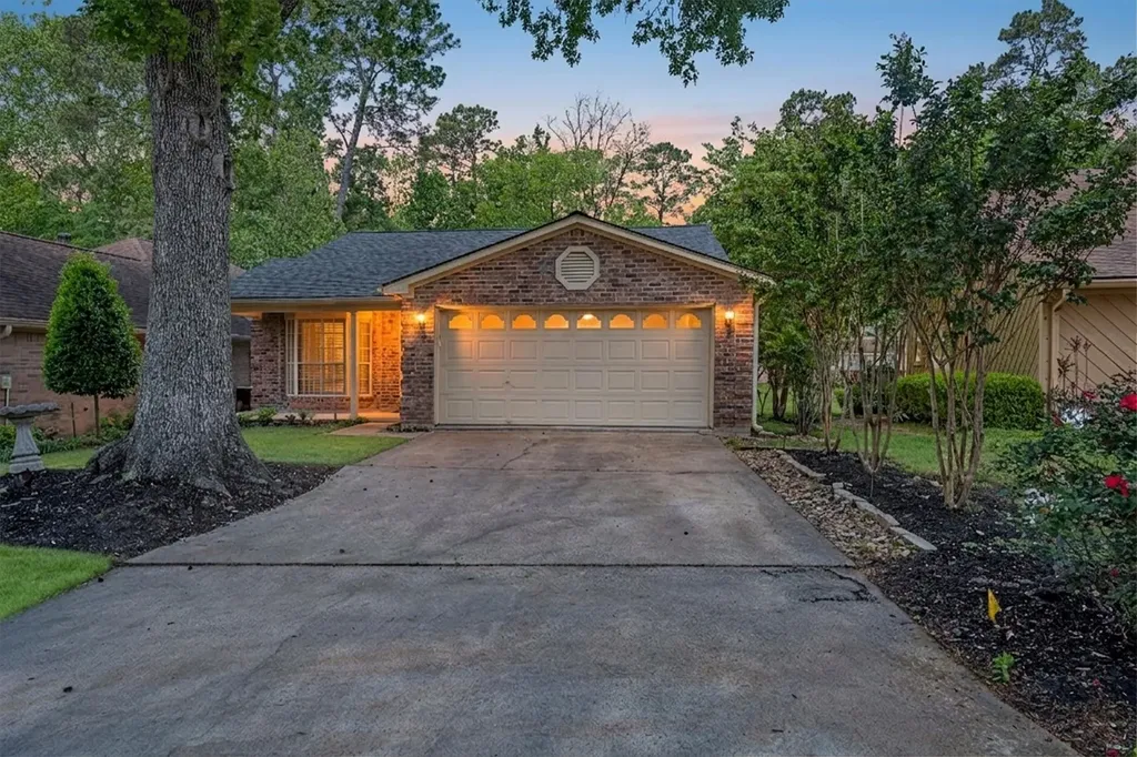 169 April Wind Court Montgomery TX 77356