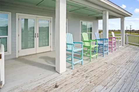 973 Sea Breeze Crystal Beach TX 77650