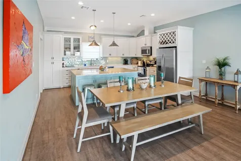 973 Sea Breeze Crystal Beach TX 77650
