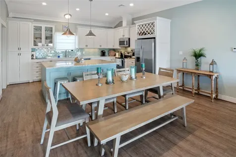 973 Sea Breeze Crystal Beach TX 77650
