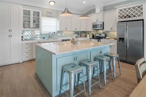 973 Sea Breeze Crystal Beach TX 77650