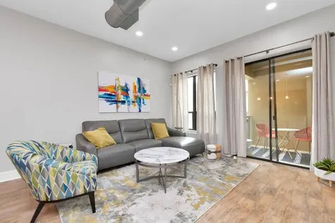 1901 Post Oak Boulevard 3113 Houston TX 77056
