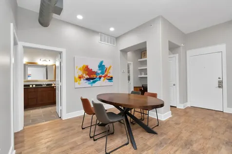 1901 Post Oak Boulevard 3113 Houston TX 77056