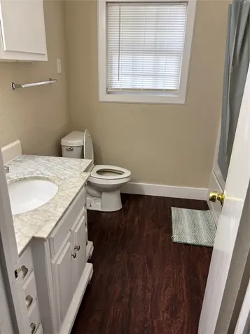 2118 8th Street Orange TX 77630
