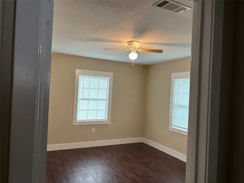 2118 8th Street Orange TX 77630