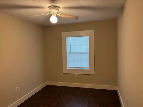 2118 8th Street Orange TX 77630