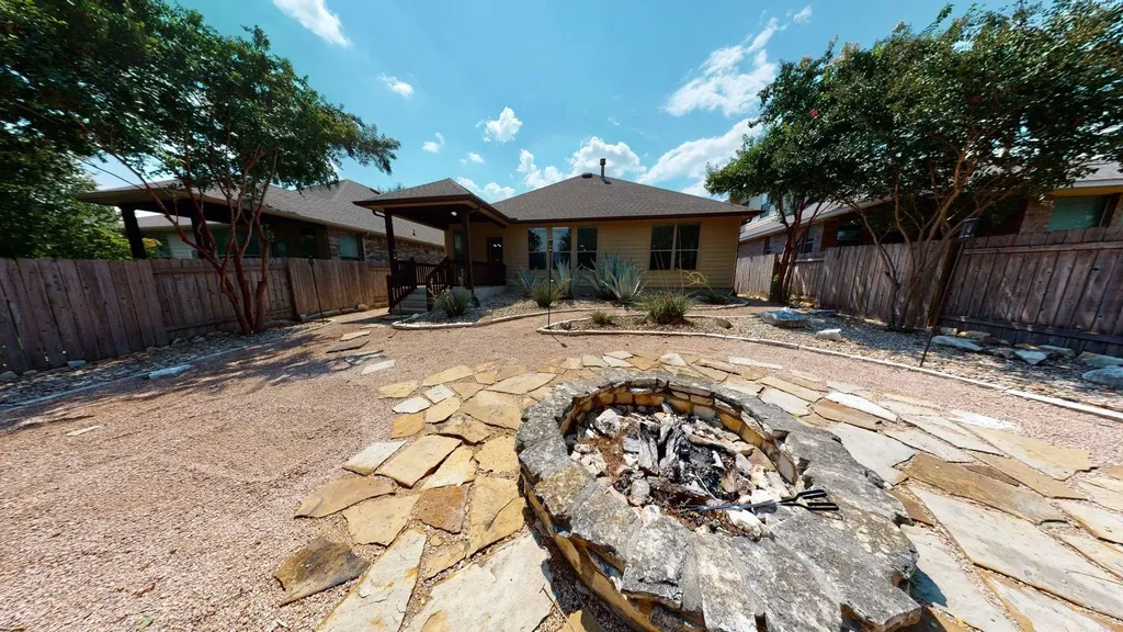301 Highland Horizon Austin TX 78717