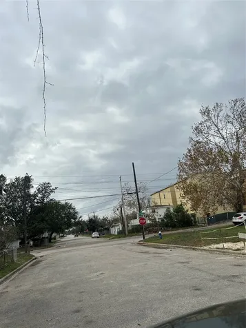 1712 Moody Street Houston TX 77009