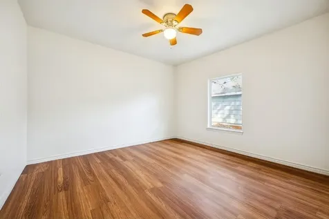 7933 Elwood Street Houston TX 77012