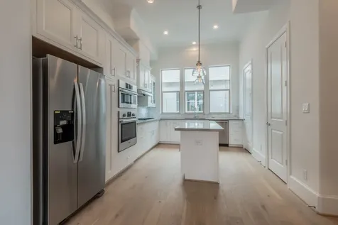 4057 Leeland Street Houston TX 77023