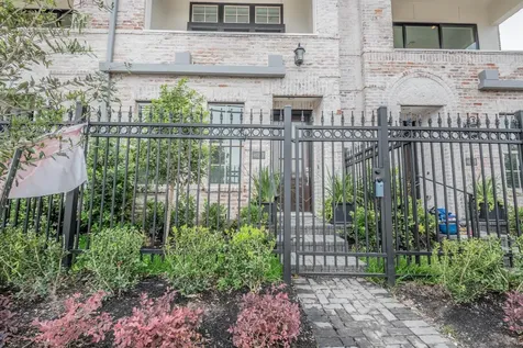 4057 Leeland Street Houston TX 77023