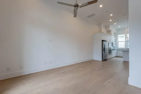 4057 Leeland Street Houston TX 77023
