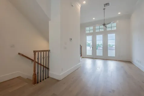 4057 Leeland Street Houston TX 77023