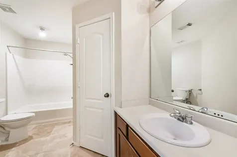 2601 Hewn Rock Way Pearland TX 77584