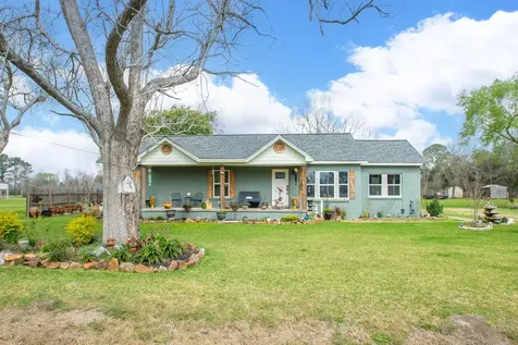 2930 W Shane Street Alvin TX 77511