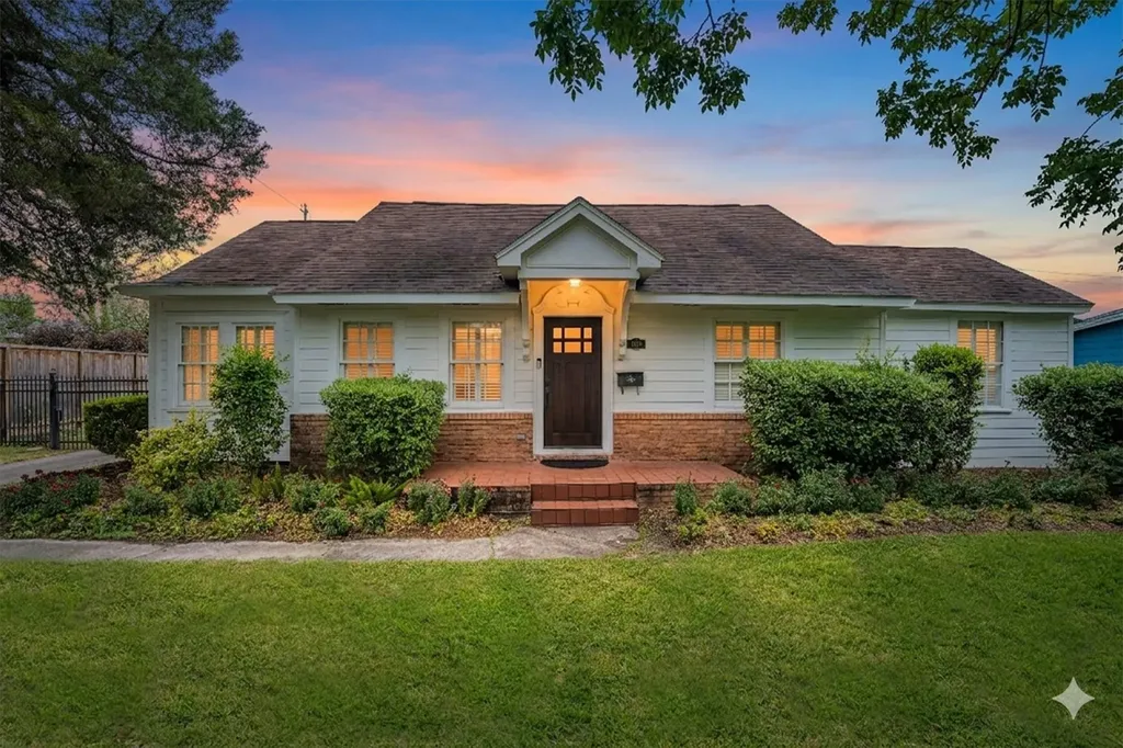 3110 Randall Street Houston TX 77018