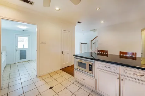 3110 Randall Street Houston TX 77018