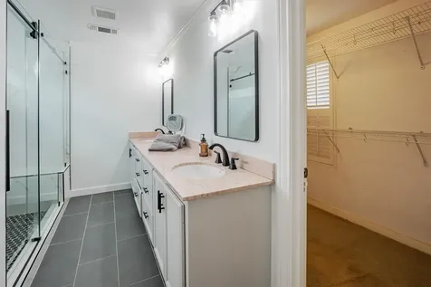 3110 Randall Street Houston TX 77018