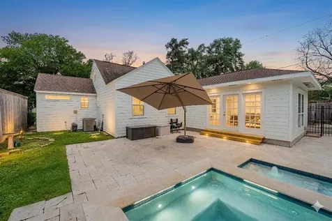 3110 Randall Street Houston TX 77018