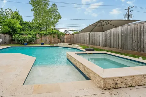 3110 Randall Street Houston TX 77018