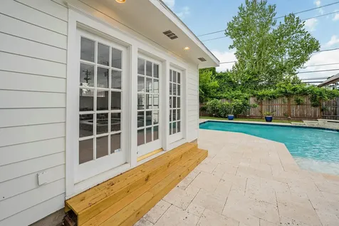 3110 Randall Street Houston TX 77018