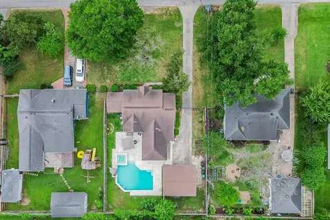 3110 Randall Street Houston TX 77018