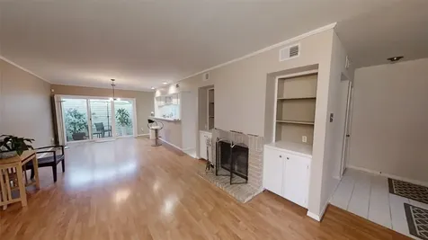 1970 Augusta Drive Houston TX 77057