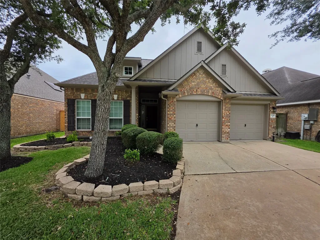 5218 Cottonwood Creek Lane League City TX 77573