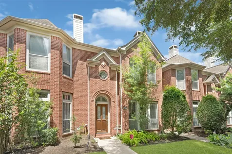 711 W Heights Hollow Lane Houston TX 77007
