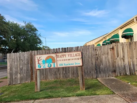 6201 Ranchester Drive 29 Houston TX 77036