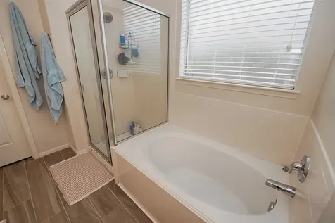 6511 Canyon Mist Lane Dickinson TX 77539