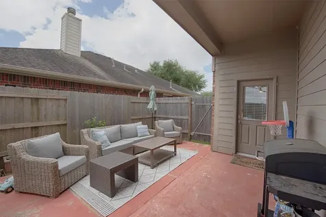 6511 Canyon Mist Lane Dickinson TX 77539