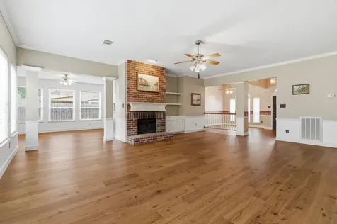 304 Melodywood Drive Friendswood TX 77546