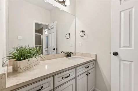 10223 Kessler Cove Lane Katy TX 77494