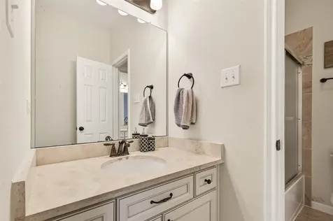 10223 Kessler Cove Lane Katy TX 77494